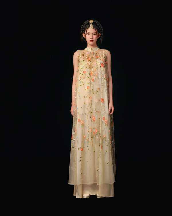 NGOC LAN DRESS